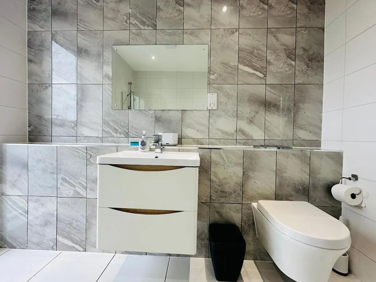 Spacious Central Apartment Close To Major Station London United Kingdom