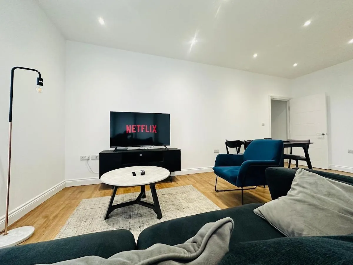 Spacious Central Apartment Close To Major Station London United Kingdom